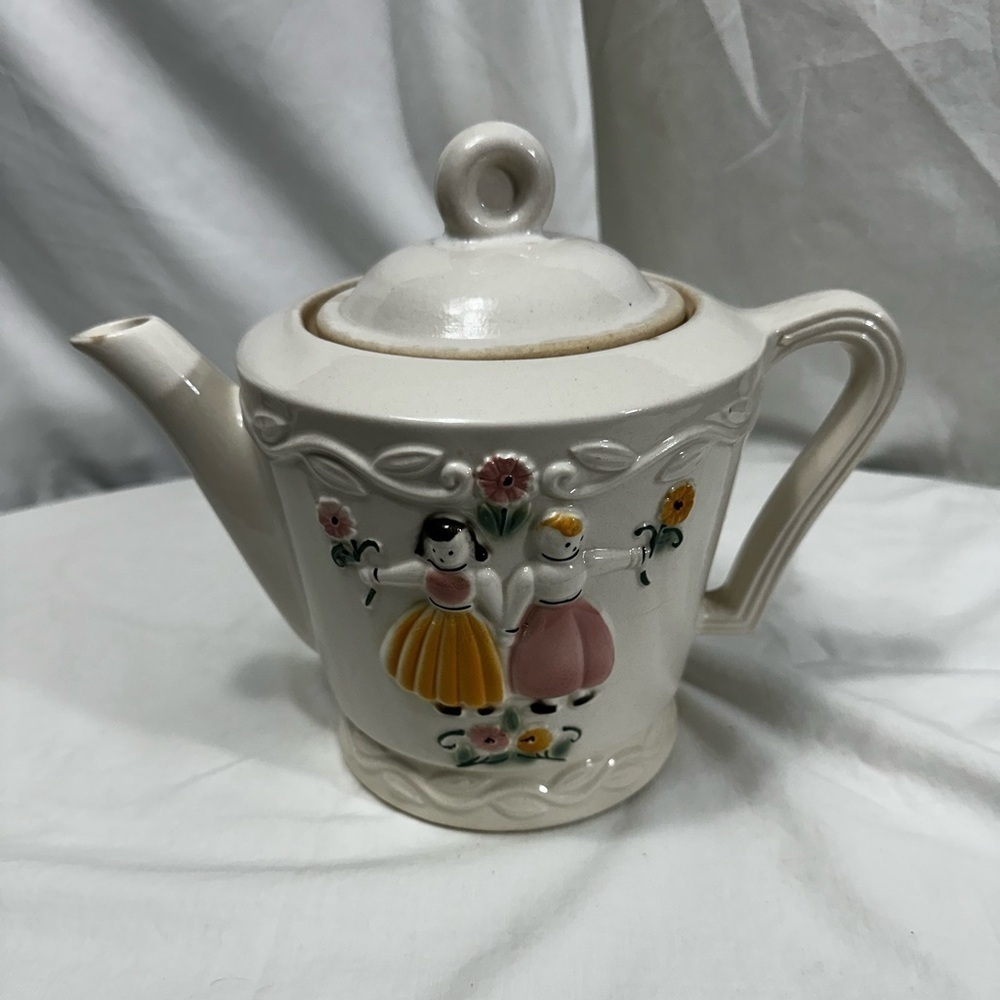 Porcelier Vitreous 8” China Vintage Dutch Boy & Girl 1940s